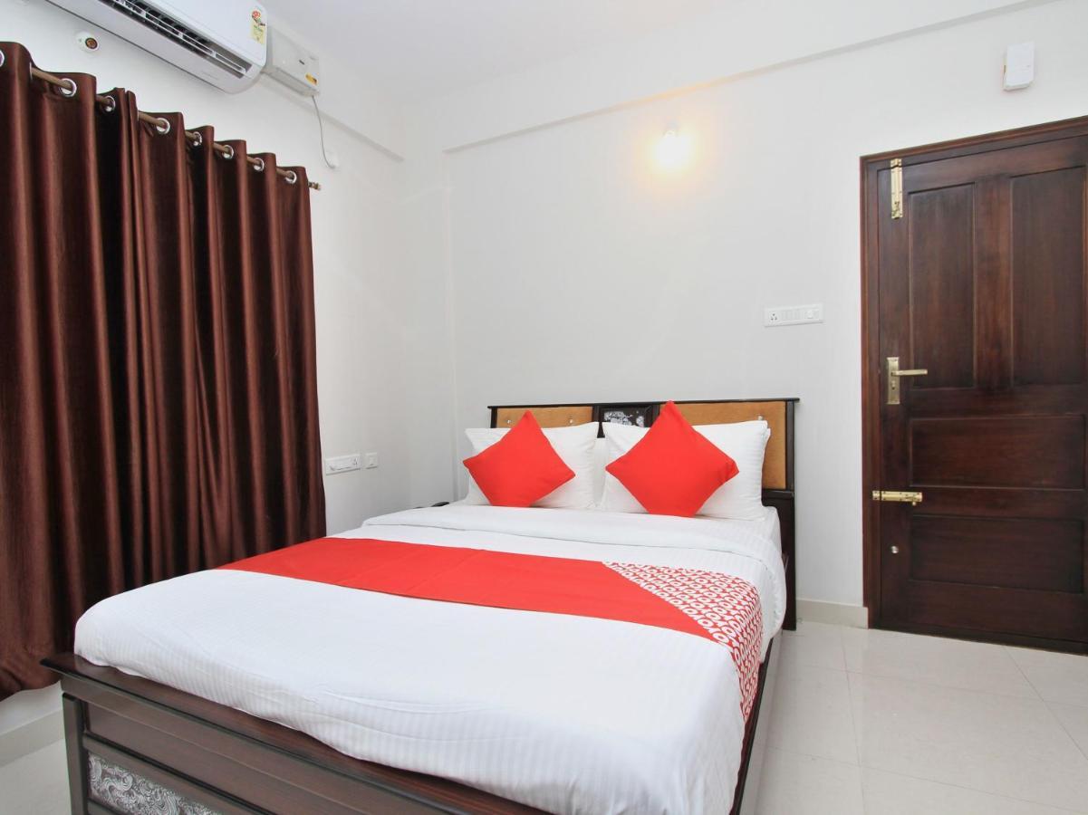 Oyo 12033 Hotel Royal Residence Bangalore Exterior photo